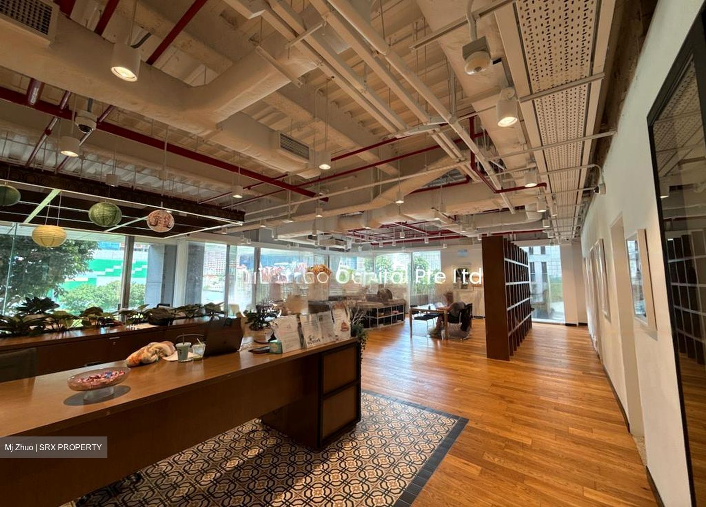 UE Square (D9), Office #497458921